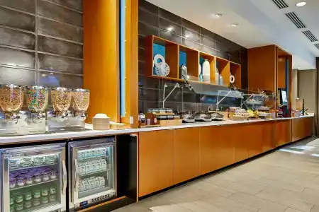 SpringHill Suites Charlotte at Carowinds - 8