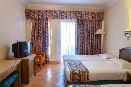 Coral Beach Resort Montazah (Ex. Rotana) - 4