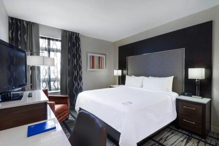 Fairfield Inn & Suites by Marriott Boston - 5