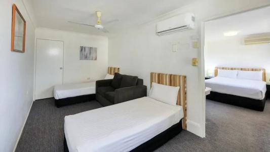 Best Western Cattle City Motor Inn - 63