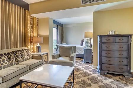 Omni Houston - 112