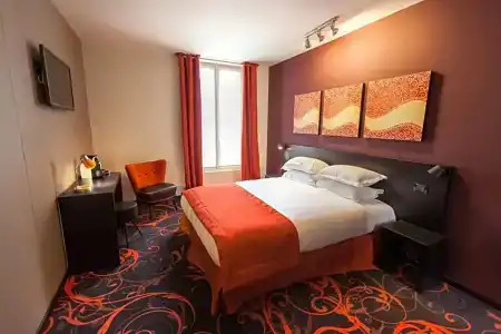 Helussi Hôtel - 92