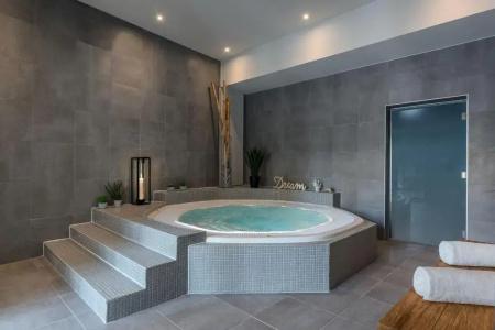 Du Roi & Spa By Sowell Collection - 39