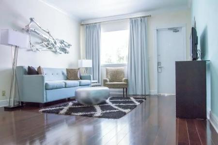 Dorchester & Suites - 72