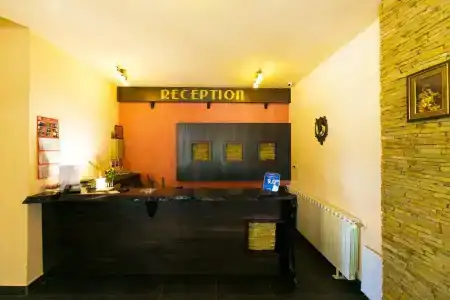Romantica Forest Holiday Village - 17