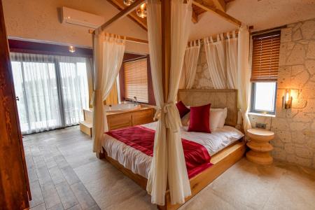 Volans Suites Villas - 16