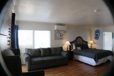 Seaside Laguna Inn & Suites - 27