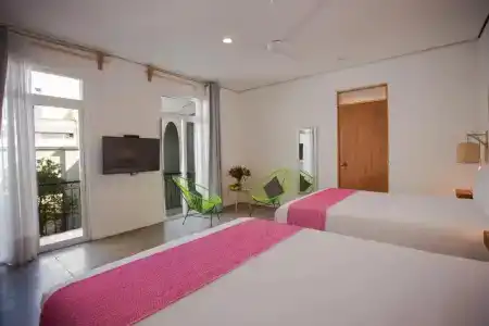 Mamá Carlota - 84