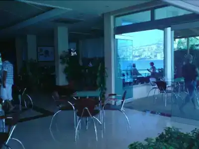 Royal Saranda - 18