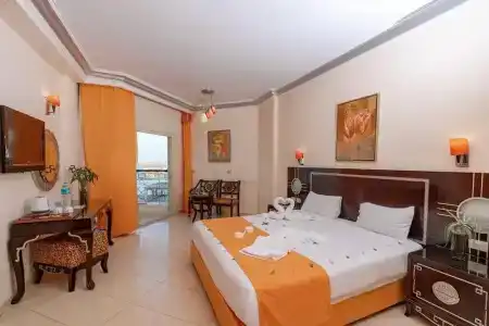 Sphinx Aqua Park Beach Resort - 54