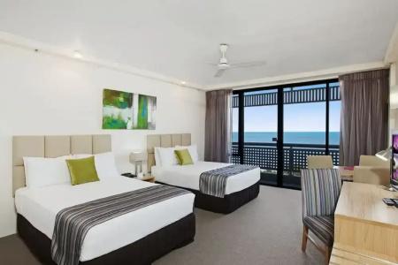 Rydges Esplanade - 118