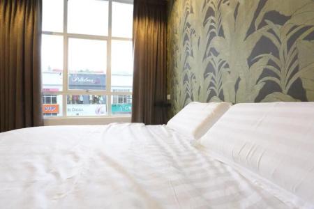 1 Taman Connaught - 40