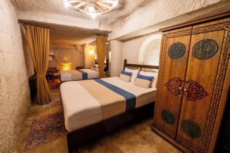 Elite Cave Suites - 41