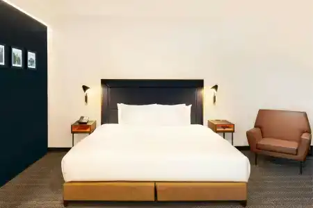 Courtyard by Marriott Mexico City Airport - 4