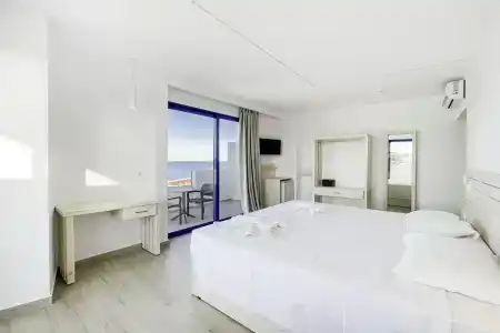 Raffaello Beach - 3