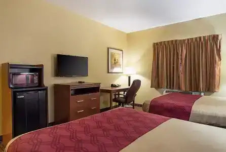 Econo Inn & Suites Sw - 4