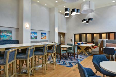 Hampton Inn & Suites/St. Petersburg-Ulmerton Road - 22