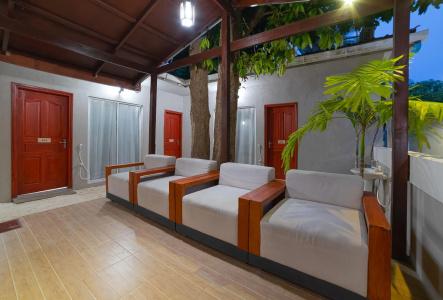 Ukulhas Beach Inn - 16