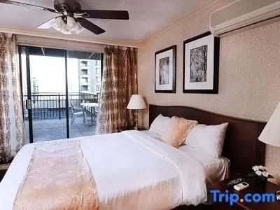 Divya Sutra Suites on Robson Downtown - 89