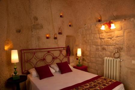Hezen Cave - 34