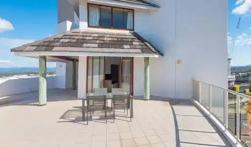 Broadbeach Savannah - 42