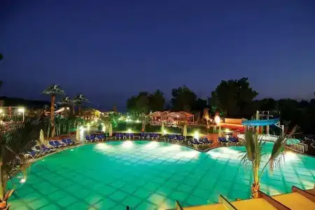 Lycus Beach - 9