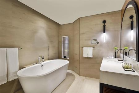 DoubleTree by Hilton Dubai - Business Bay - 64