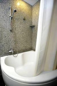 Majestic Suites - 40