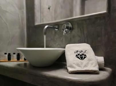 Black Diamond Suites - 84