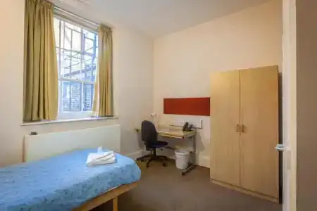 Lse Passfield Hall - 30