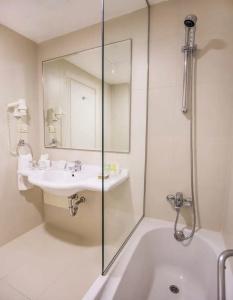AlQasr Metropole - 52
