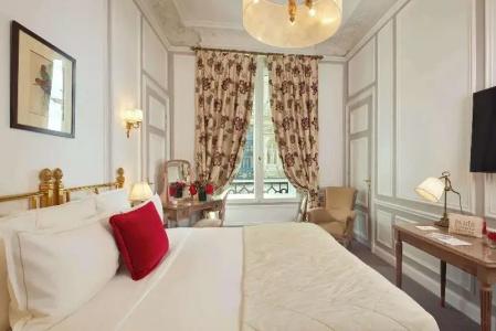 Hôtel Regina Louvre - 68