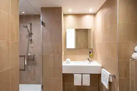 Hostelle - female only hostel - 8