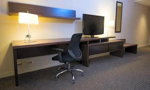 Holiday Inn Express -, An Ihg - 101