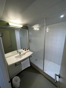 Ibis Budget Marseille Est Saint-Menet La Valentine - 32