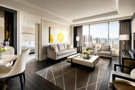 The Ritz-Carlton, - 4