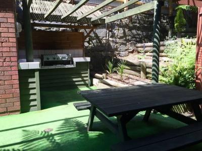 Adina Place Apartments - 12