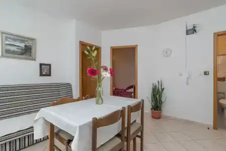 Vojin - 48