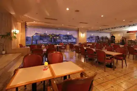 Nagoya Crown - 22