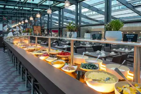 Park Inn by Radisson Berlin Alexanderplatz - 9