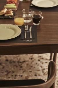 Vasi - 11