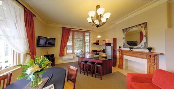 Merivale Manor - 34