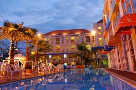 N Siri Resort & - 10