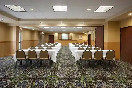 Staybridge Suites Laredo, An Ihg - 16