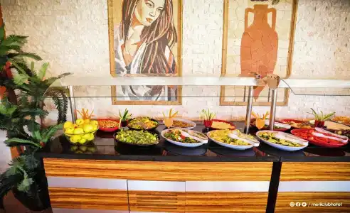 Meril Club - 10