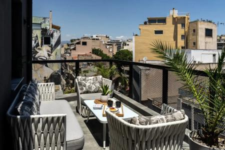 Melo Athens - 164