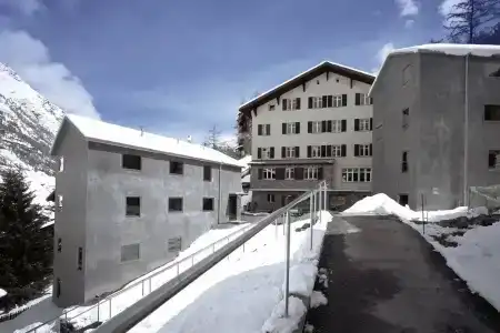 Zermatt Youth Hostel - 11