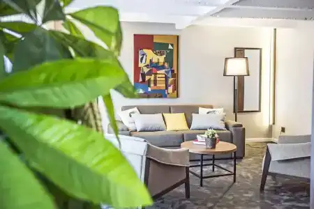 Nomad Luxury Suites - 12
