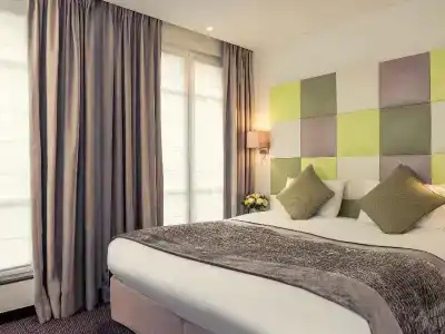 Mercure La Sorbonne Saint-Germain-des-Prés - 77