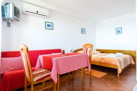 Home Sweet Home - 159